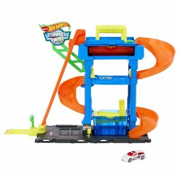 Ігровий набір Hot Wheels City Автомийка: Шалені віражі (HTN80) Ігровий набір Hot Wheels City Автомийка: Шалені віражі (HTN80)