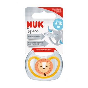 Силиконовая ортодонтическая пустышка NUK Space от 6 месяцев до 1.5 года, львенок, 1 шт (3952610)