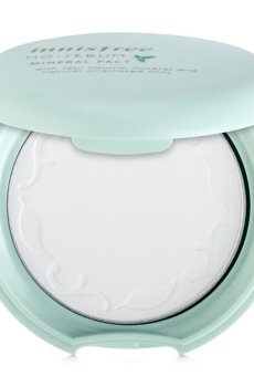 Уценка! Матирующая минеральная компактная пудра для лица Innisfree No Sebum Mineral Pact, 8.5 г