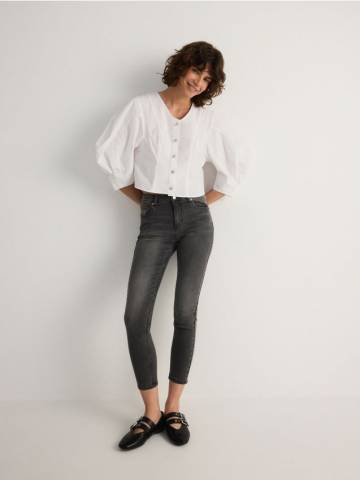 Reserved - Джинси slim fit з вузькою посадкою - сірий - 089AO-90J Reserved - Джинси slim fit з вузькою посадкою - сірий - 089AO-90J
