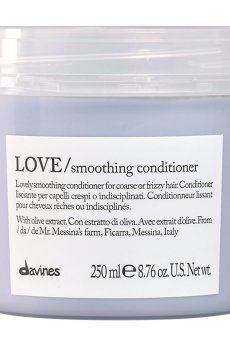 Кондиционер для волос Davines Love Smoothing Conditioner для разглаживания непослушных и волнистых волос, 250 мл