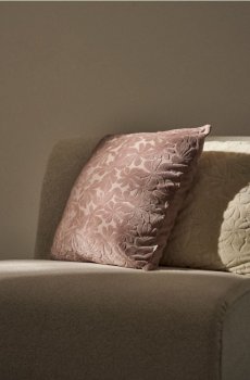 Наволочка зі структурним візерунком - пастельний рожевий