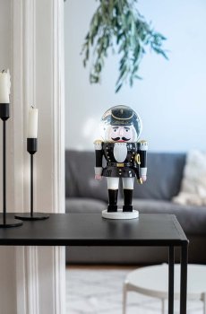 Новогодняя декорация Donkey The Giant Nutcrack