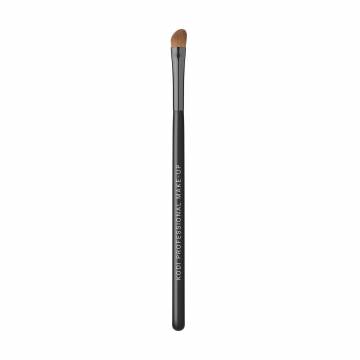Скошеная кисть для теней Kodi Professional Make-up 18N (синтетический ворс) Скошеная кисть для теней Kodi Professional Make-up 18N (синтетический ворс)