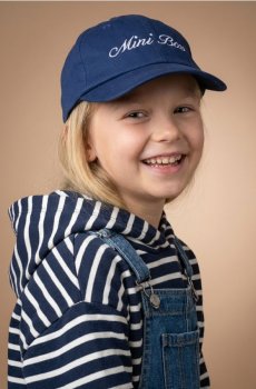 Кепка з вишитим написом - темно-синій