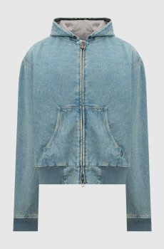 Голубая джинсовая куртка