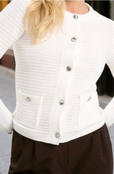 Кардиган з декоративними ґудзиками - кремовий