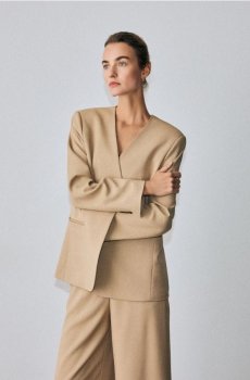 Reserved - Гладкий блейзер - бежевий - 142IS-80X