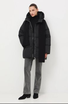 Пуховая куртка Medicine