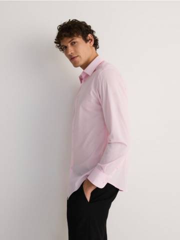 Reserved - Сорочка slim fit із високим вмістом бавовни - пастельний рожевий - 136EG-03X Reserved - Сорочка slim fit із високим вмістом бавовни - пастельний рожевий - 136EG-03X