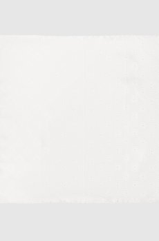 Белый платок из шелка в тканом узоре