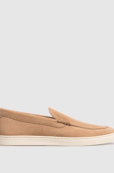 Коричневые замшевые слипоны с эмблемой