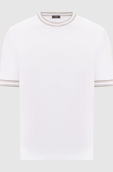 Белая футболка с окантовкой