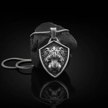 Серебряный кулон "Азиатский тигр" 133193 Серебряный кулон "Азиатский тигр" 133193