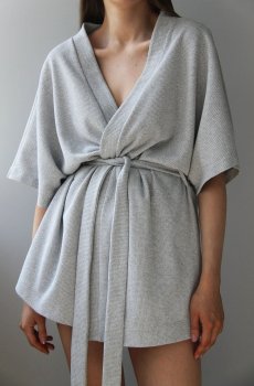 Пижамный комплект женский Miso Waffle Шорты и халат, серый, размер M/L (10337)