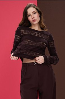 Блузка з ажурною вишивкою - коричневий