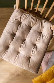 Подушка на стілець - бежевий