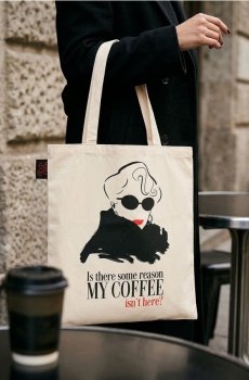 Тканинна shopper-сумка з принтом Диявол носить Prada - кремовий