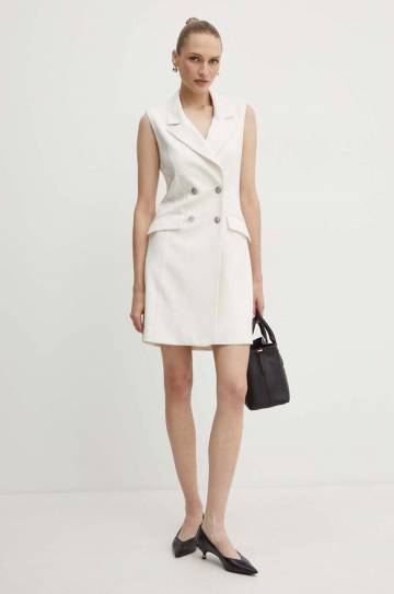 Платье Guess DONATELLA цвет бежевый mini прямое W4YK25 KBJP2 Платье Guess DONATELLA цвет бежевый mini прямое W4YK25 KBJP2
