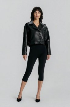 Бавовняні капрі легінси - чорний