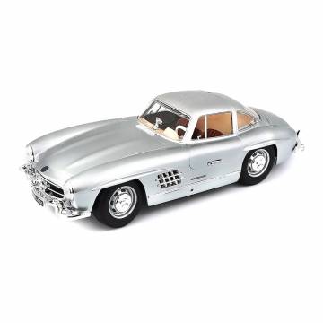 Автомодель Bburago Mercedes-Benz 300 SL 1954 срібляста (18-22023 silver) Автомодель Bburago Mercedes-Benz 300 SL 1954 срібляста (18-22023 silver)