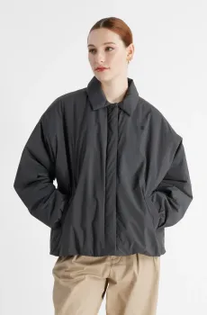 Женская черная куртка Coaches Черный XL New Balance WJ43506ACK