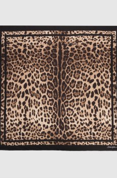 Платок из шелка в анималистичный принт