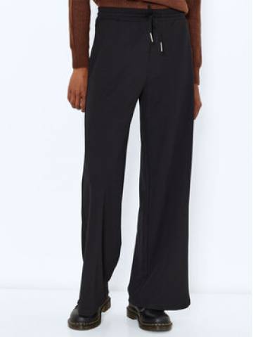 Noisy May Спортивні штани Jasa 27021268 Чорний Loose Fit Noisy May Спортивні штани Jasa 27021268 Чорний Loose Fit