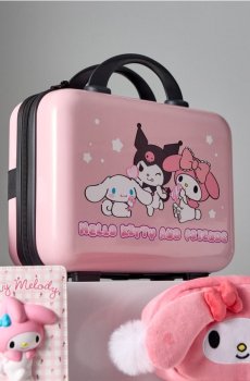 Жорстка косметичка з ручкою Hello Kitty and Friends - пастельний рожевий