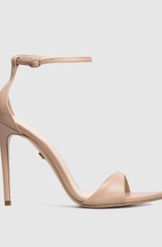 Бежевые кожаные босоножки