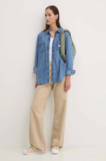 Джинсовая рубашка Guess Jeans женская regular классический воротник W4YH37 D5EI2 Джинсовая рубашка Guess Jeans женская regular классический воротник W4YH37 D5EI2