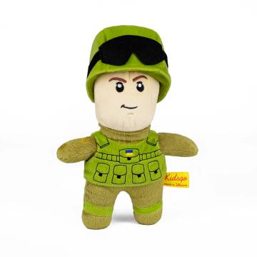 Мяка іграшка Солдат ЗСУ без бороди KidsQo 25 см (KD703) Мяка іграшка Солдат ЗСУ без бороди KidsQo 25 см (KD703)