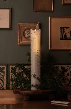 Праздничная светодиодная свеча Sirius Sara