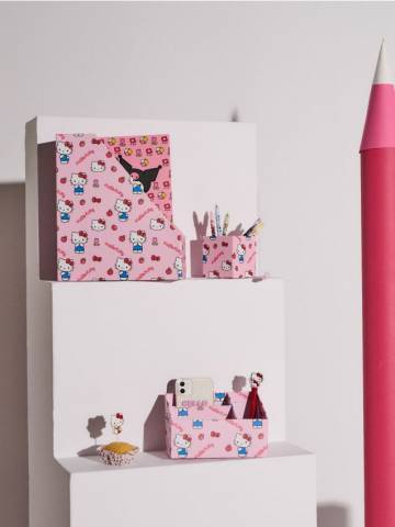 Набір органайзерів для столу Hello Kitty - різнобарвний Набір органайзерів для столу Hello Kitty - різнобарвний