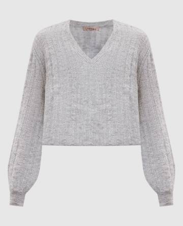 Серый пуловер с шерстью Серый пуловер с шерстью