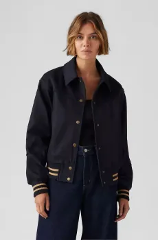 Женская черная джинсовая куртка Черный L Levi’s® 001FN;0000