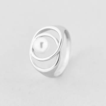 Серебряное кольцо Minimal 1354р-19 19 Серебряное кольцо Minimal 1354р-19 19