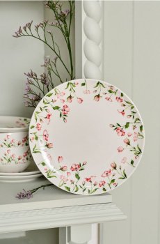 Керамічні тарілки з квітковим кантом, 2 шт. - різнобарвний