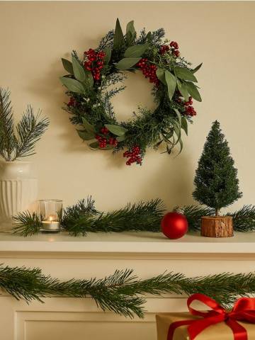 Декоративний різдвяний вінок - різнобарвний