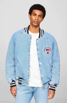 Мужской голубой джинсовый бомбер LETTERMAN DENIM JKT EXT Голубой M Tommy Jeans DM0DM19359