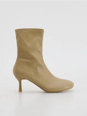 Reserved - Ботильйони на підборах - нюдовий - 224FF-02X