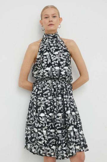 Платье Bruuns Bazaar Geranium Fifi цвет чёрный mini расклешённое Платье Bruuns Bazaar Geranium Fifi цвет чёрный mini расклешённое