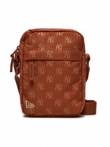 New Era Плоска сумка Monogram Side Nyy 60503775 Коричневий New Era Плоска сумка Monogram Side Nyy 60503775 Коричневий