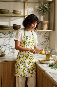 Фартух з мотивом лимонів - зелений