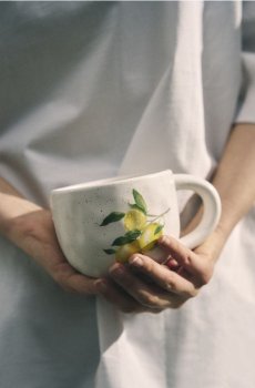 Чашка з мотивом лимона - жовтий