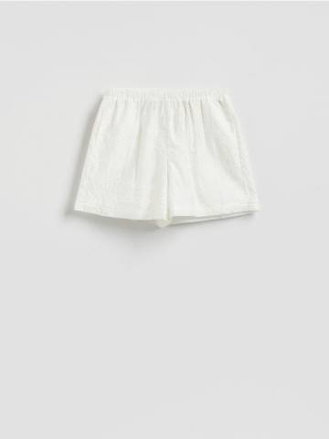 Reserved - LADIES` SHORTS - білий - 724AC-00X Reserved - LADIES` SHORTS - білий - 724AC-00X