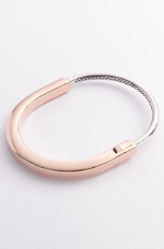 Жесткий золотой браслет Lock б05714