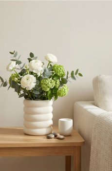 Декоративна керамічна ваза з багатошаровою формою - кремовий