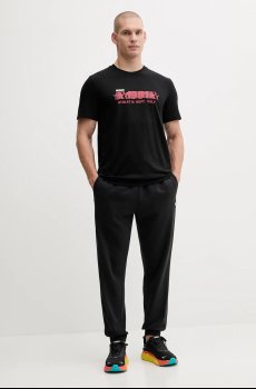 Хлопковая футболка Guess ADELMO