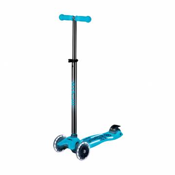 Детский самокат Micro Maxi Deluxe Glow LED Plus трехколесный, синий хрусталь, от 5 лет (MMD377) Детский самокат Micro Maxi Deluxe Glow LED Plus трехколесный, синий хрусталь, от 5 лет (MMD377)